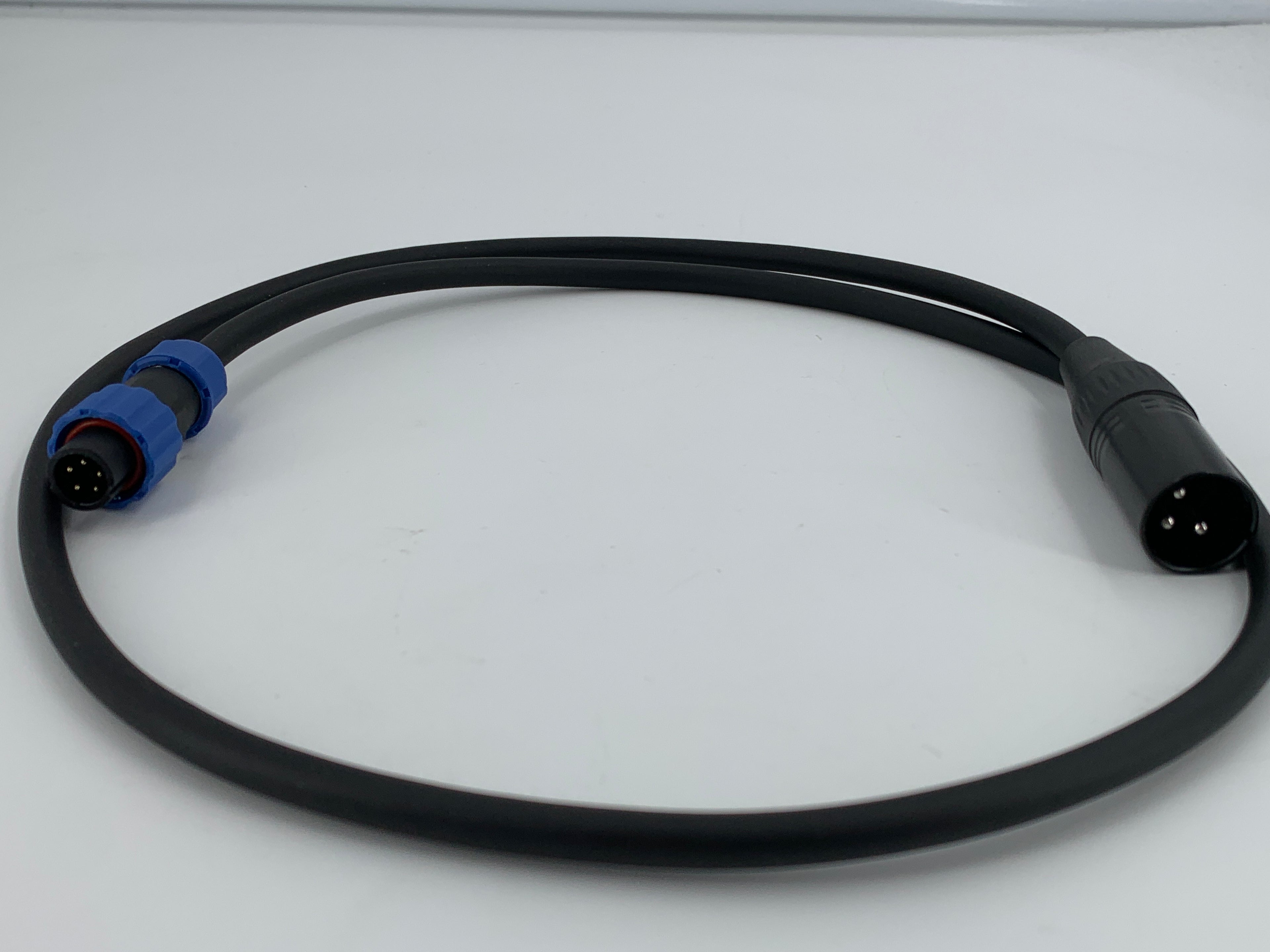 Atlas Tube Cable Male