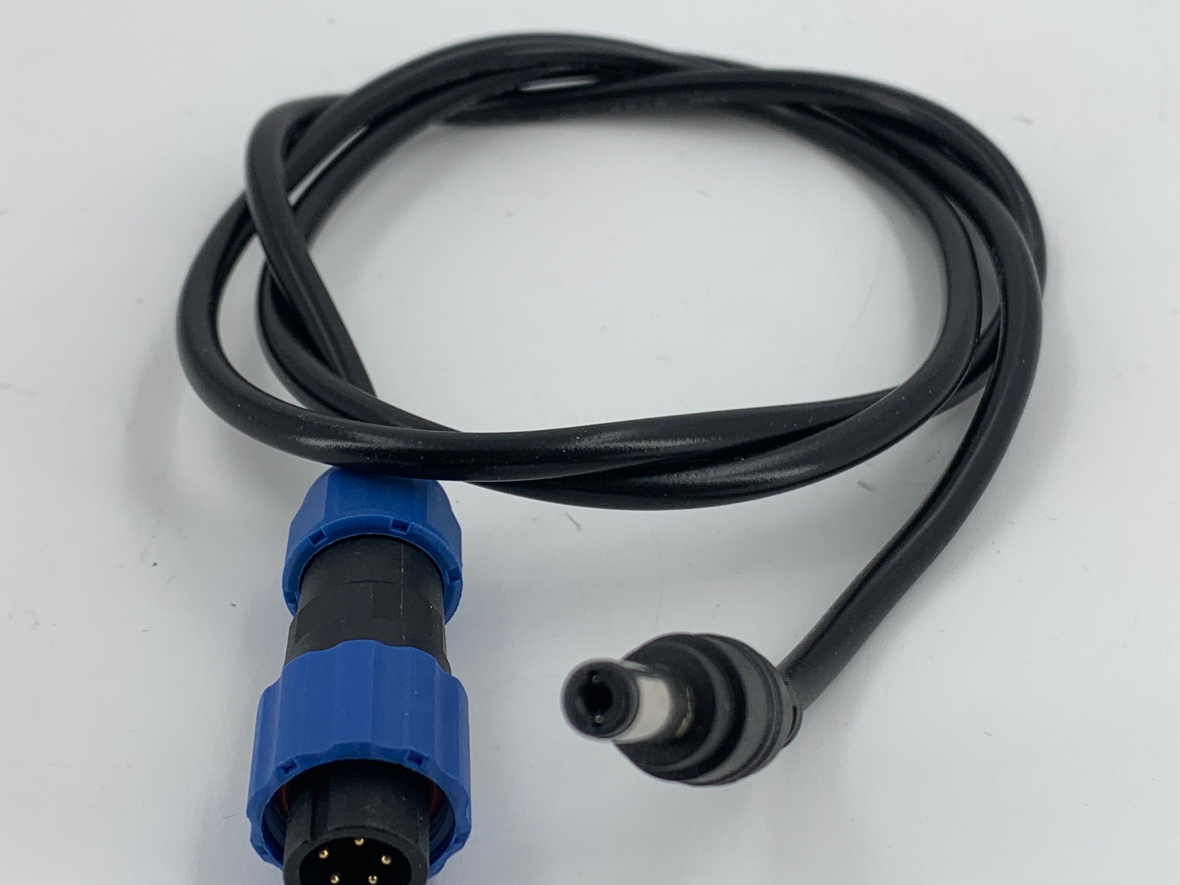 Atlas Tube Charging cable